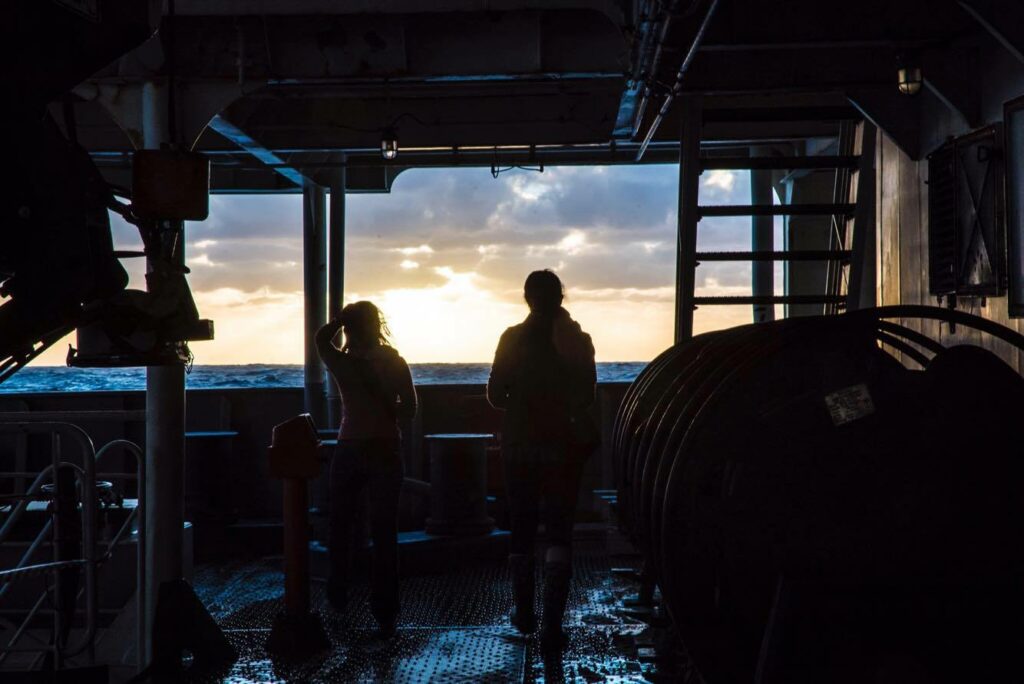 Observing the sunrise on the Akademik Tryoshnikov